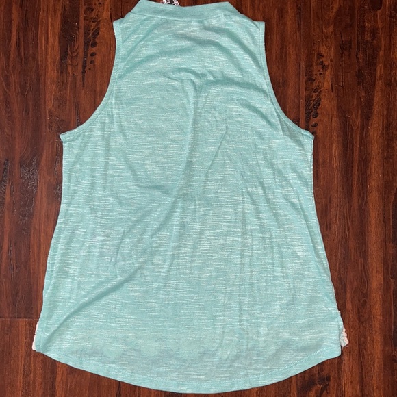 3 For $12 Girls Butterfly Tank Top - Picture 7 of 7